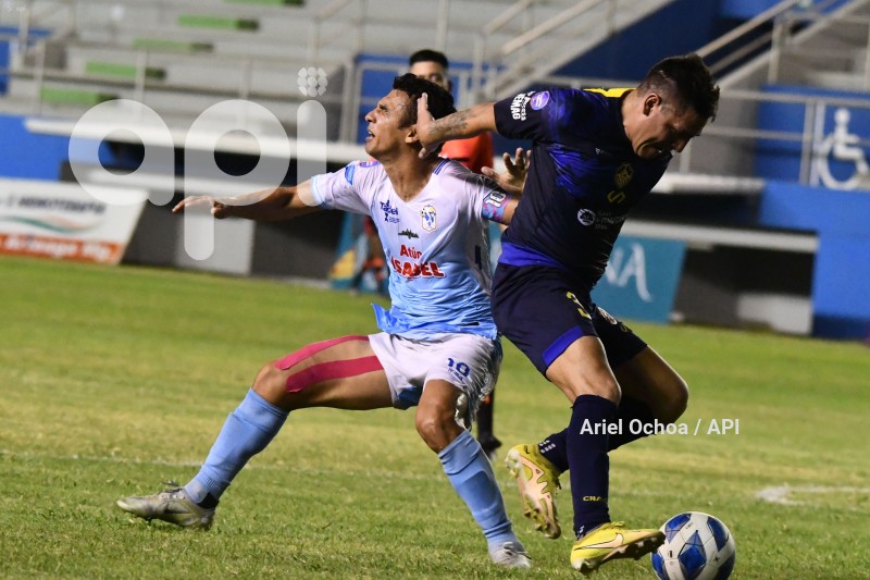 FBL-LIGAPRO-MANTA - CHACARITAS-J09