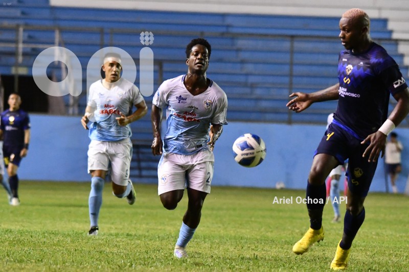FBL-LIGAPRO-MANTA - CHACARITAS-J09