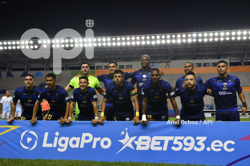 FBL-LIGAPRO-MANTA - CHACARITAS-J09