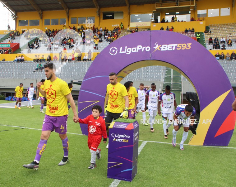 FBL-LIGAPRO-AUCAS-GUALACEO