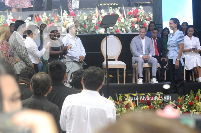 GYE-POSESION PREFECTA