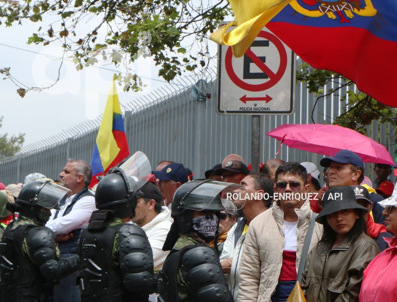 MARCHAS-APOYO-PRESIDENTE-LASSO