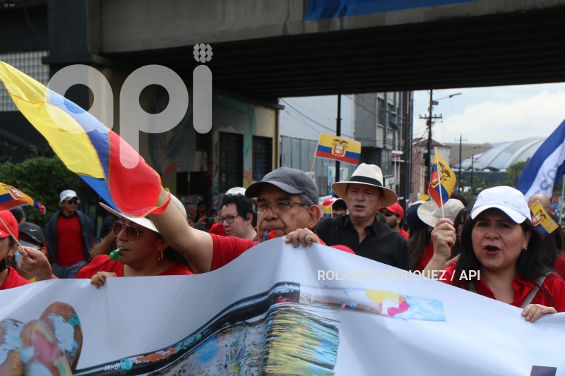 MARCHAS-APOYO-PRESIDENTE-LASSO