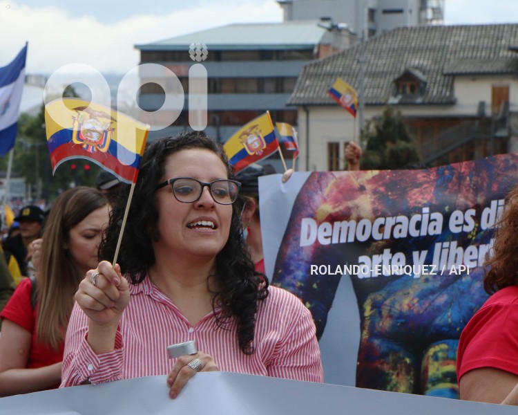 MARCHAS-APOYO-PRESIDENTE-LASSO