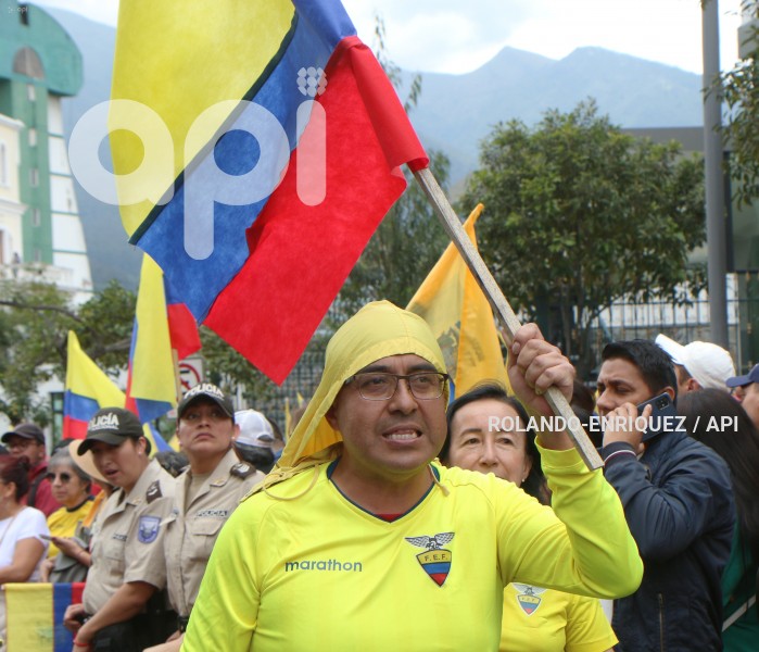 MARCHAS-APOYO-PRESIDENTE-LASSO