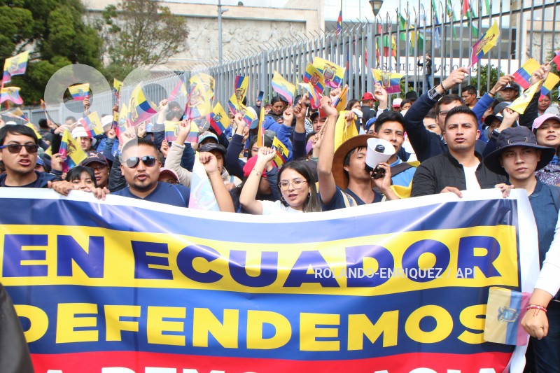 MARCHAS-APOYO-PRESIDENTE-LASSO