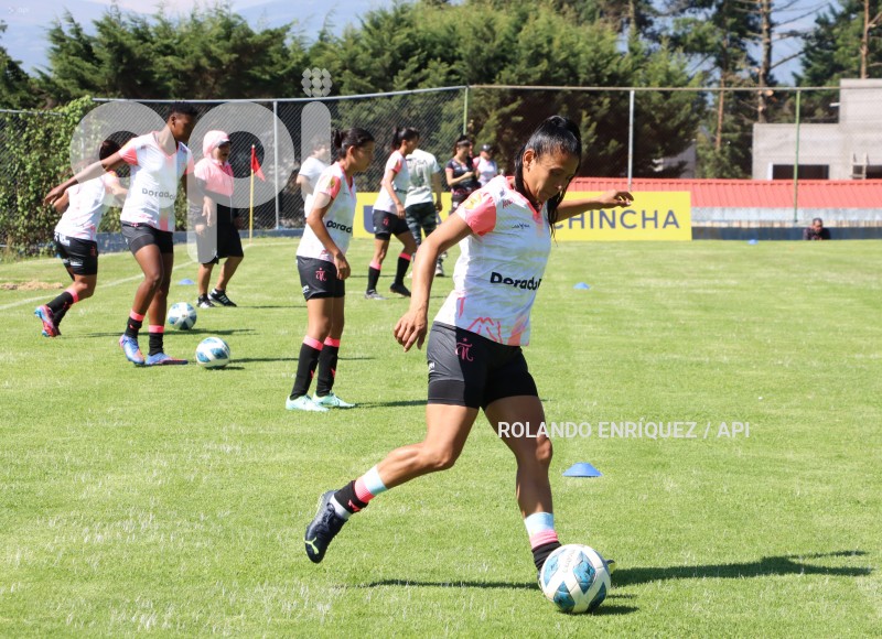 FBL-SUPERLIGA-FEMENINA-CATOLICA-ÑAÑAS