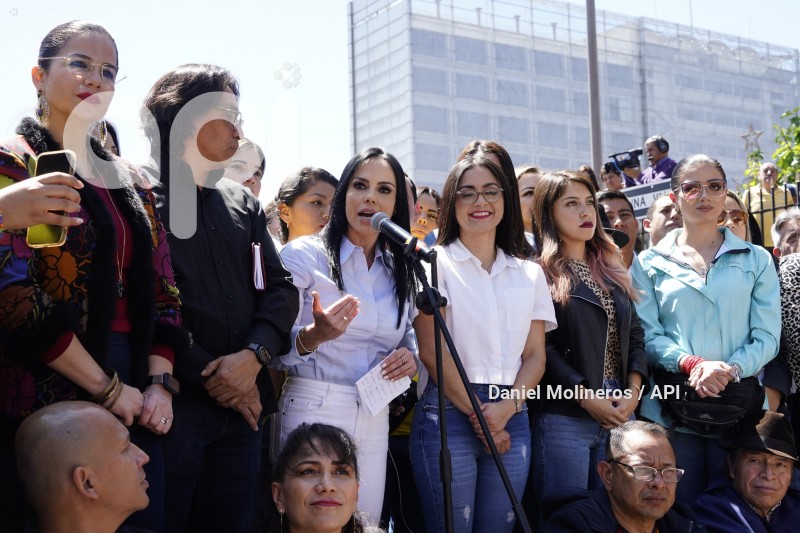 RP-UNES-ASAMBLEA-EXTERIORES-MUERTE-CRUZADA-ñ