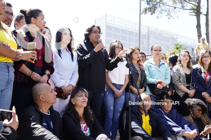 RP-UNES-ASAMBLEA-EXTERIORES-MUERTE-CRUZADA-ñ