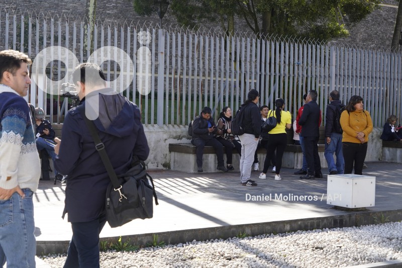 ASAMBLEA-EXTERIORES-MUERTE-CRUZADA