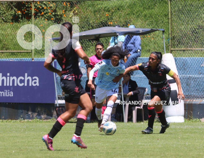 FBL-SUPERLIGA-FEMENINA-CATOLICA-ÑAÑAS