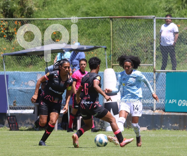 FBL-SUPERLIGA-FEMENINA-CATOLICA-ÑAÑAS