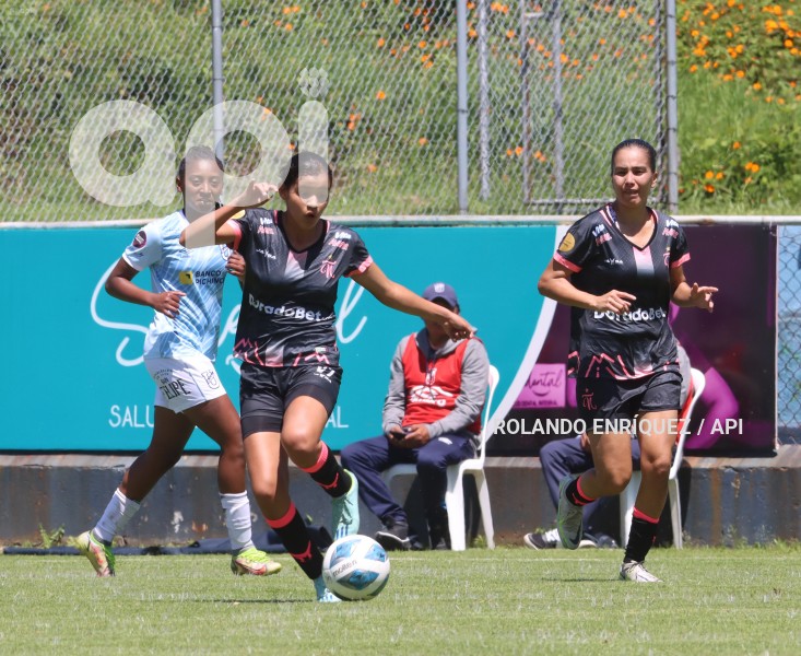 FBL-SUPERLIGA-FEMENINA-CATOLICA-ÑAÑAS