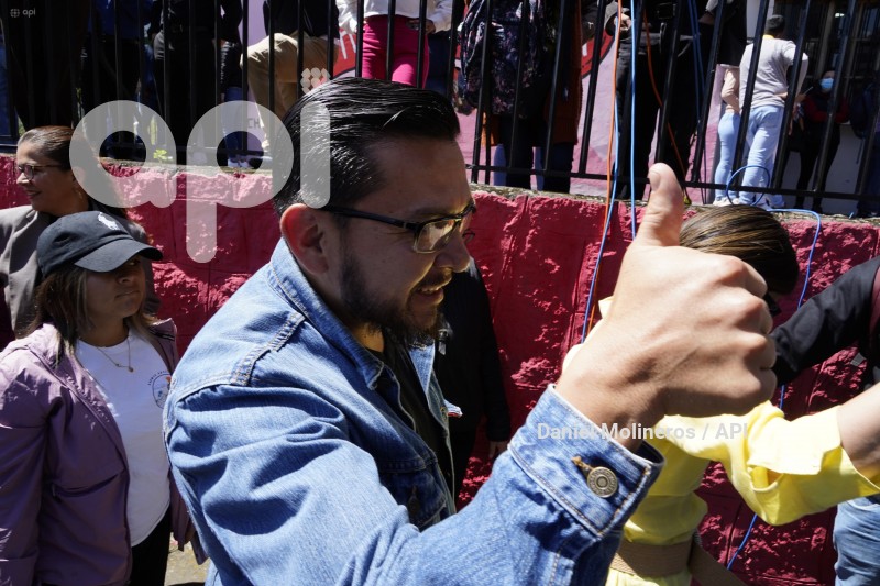 RP-UNES-ASAMBLEA-EXTERIORES-MUERTE-CRUZADA-ñ