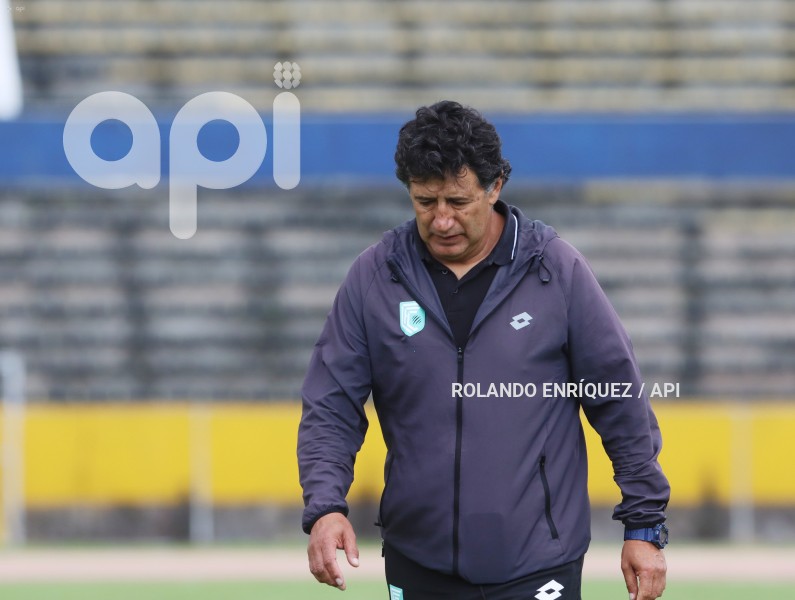 FBL-LIGAPRO-CUMBAYA-DELFIN