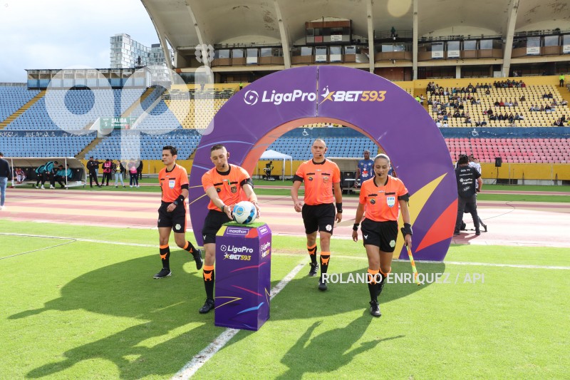 FBL-LIGAPRO-CUMBAYA-DELFIN