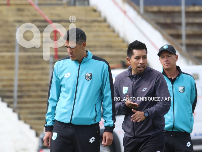 FBL-LIGAPRO-CUMBAYA-DELFIN