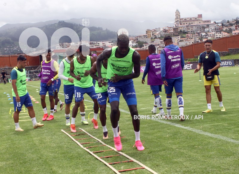 FBL-LIGAPRO-GUALACEO-LIBERTAD