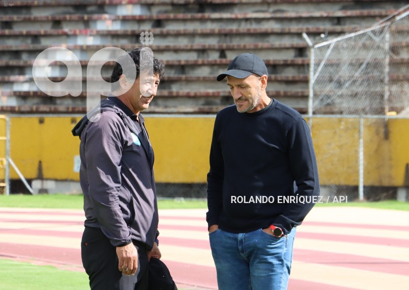 FBL-LIGAPRO-CUMBAYA-DELFIN