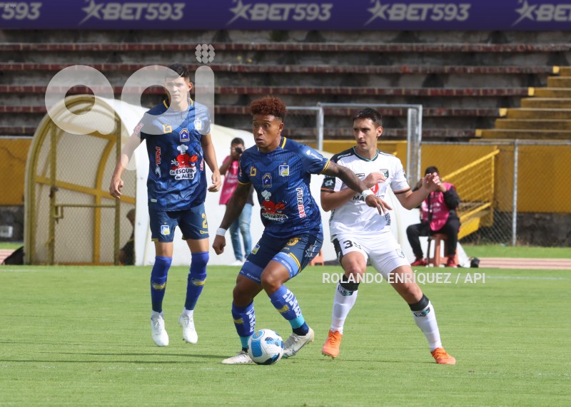 FBL-LIGAPRO-CUMBAYA-DELFIN