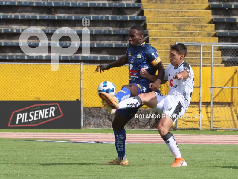 FBL-LIGAPRO-CUMBAYA-DELFIN