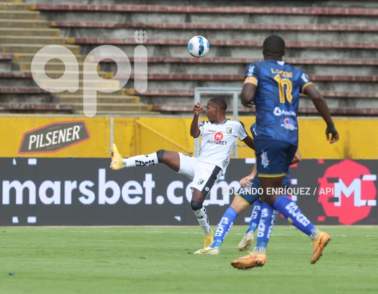 FBL-LIGAPRO-CUMBAYA-DELFIN