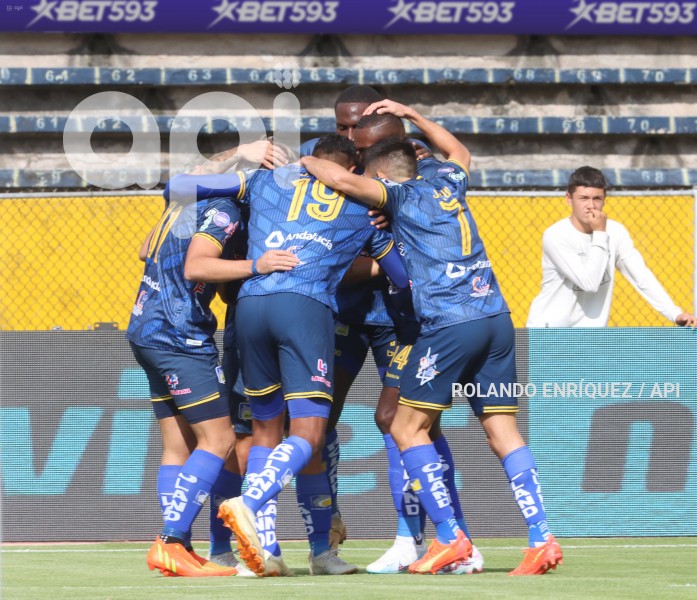 FBL-LIGAPRO-CUMBAYA-DELFIN