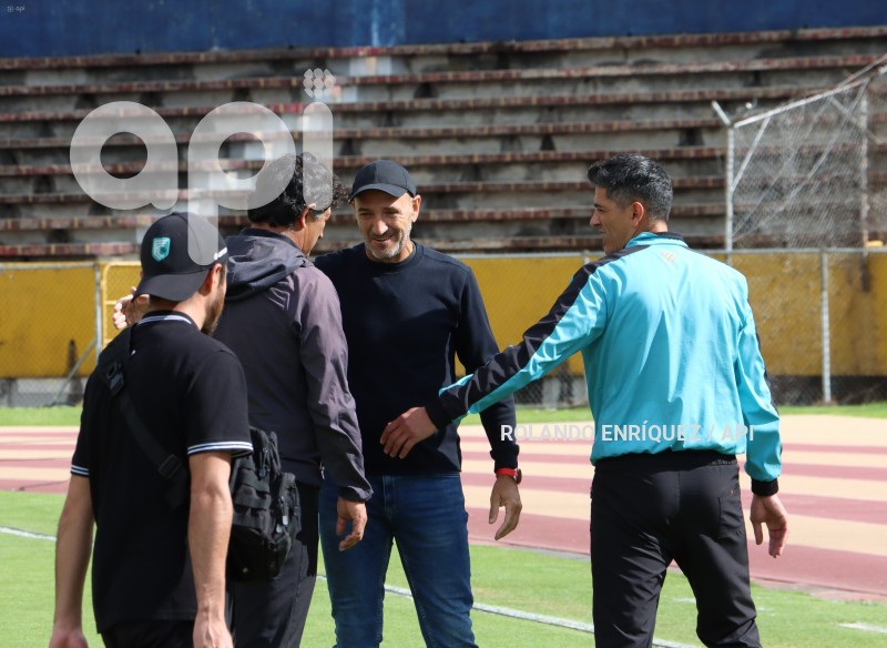 FBL-LIGAPRO-CUMBAYA-DELFIN