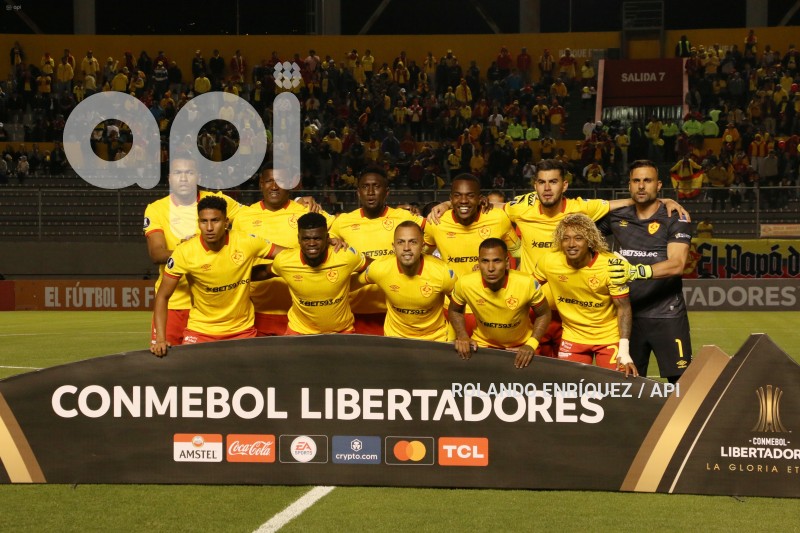 FBL-LIBERTADORES-AUCAS-RACING