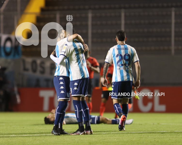 FBL-LIBERTADORES-AUCAS-RACING