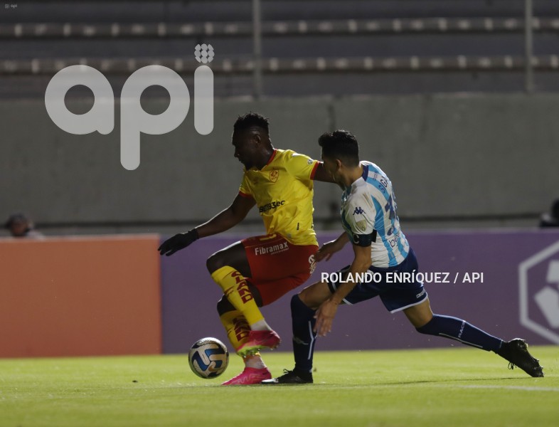 FBL-LIBERTADORES-AUCAS-RACING