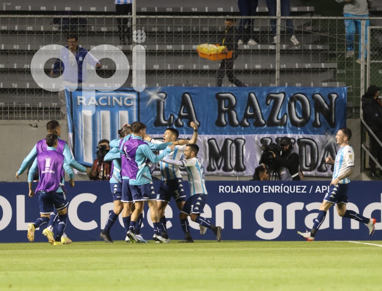 FBL-LIBERTADORES-AUCAS-RACING