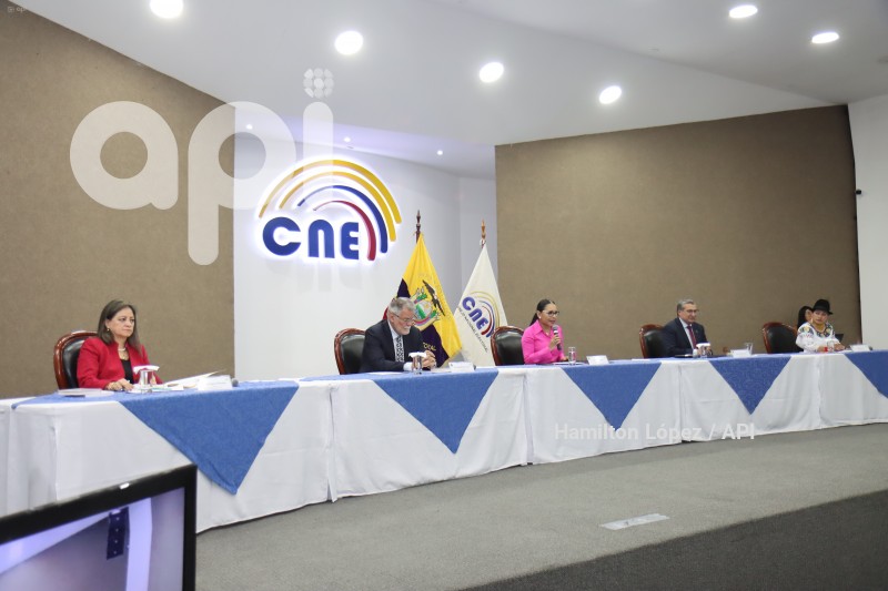 UIO-CNE-CONVOCATORIA-ELECCIONES