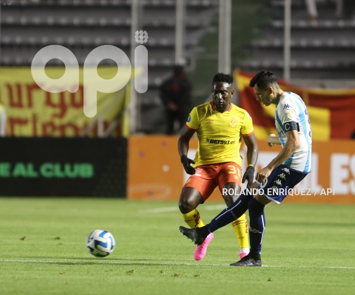 FBL-LIBERTADORES-AUCAS-RACING