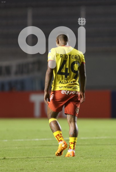 FBL-LIBERTADORES-AUCAS-RACING