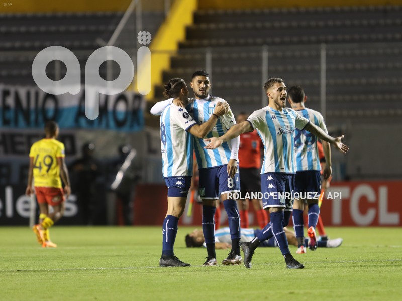 FBL-LIBERTADORES-AUCAS-RACING