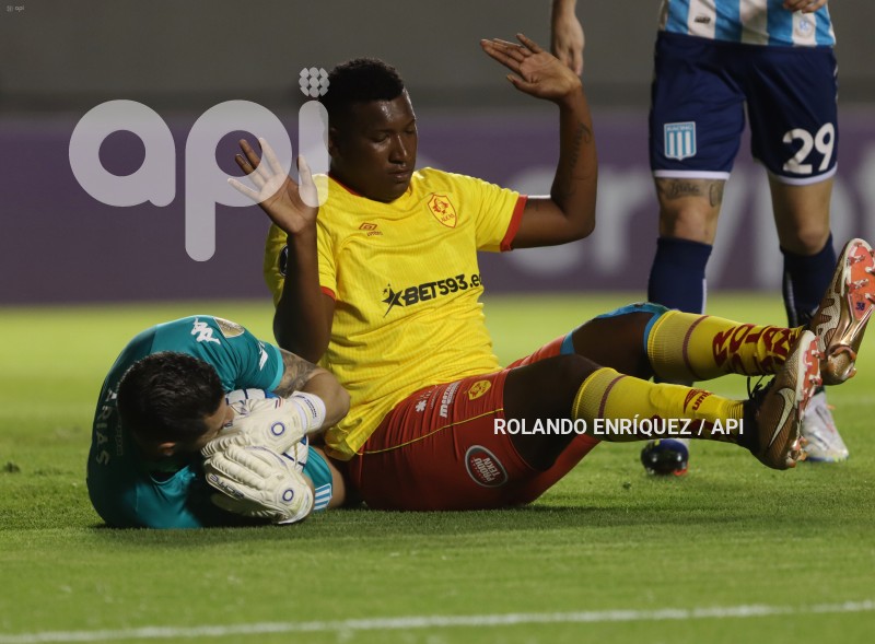 FBL-LIBERTADORES-AUCAS-RACING