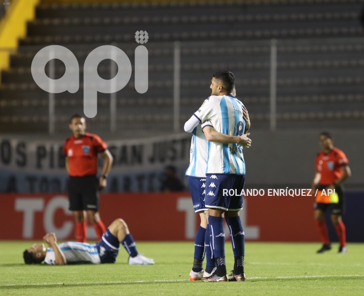 FBL-LIBERTADORES-AUCAS-RACING