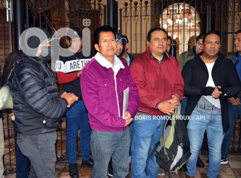 CUENCA-AGENTES DE TRANSITO EMOV-PAGOS