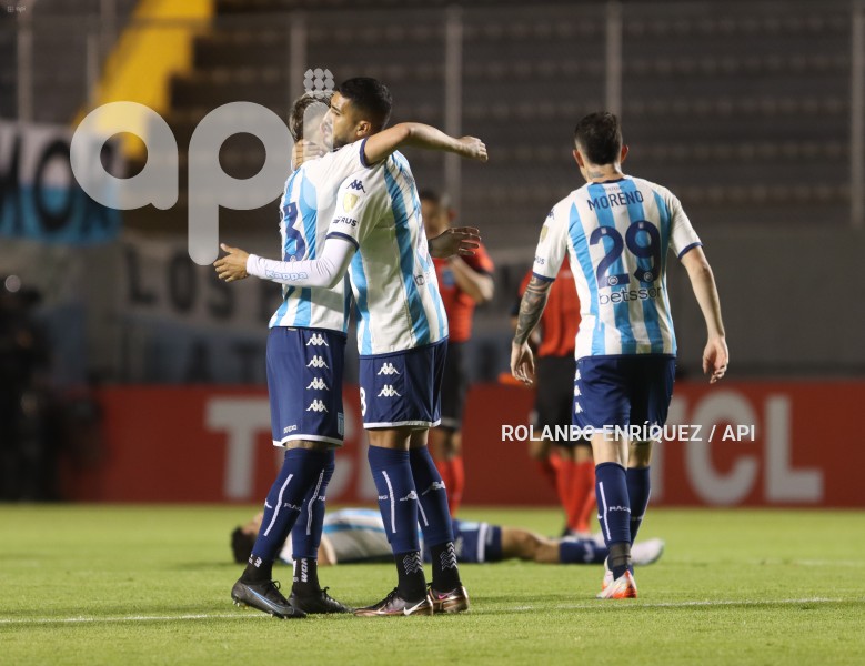 FBL-LIBERTADORES-AUCAS-RACING
