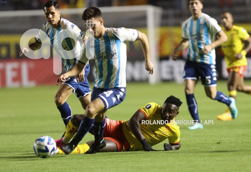 FBL-LIBERTADORES-AUCAS-RACING