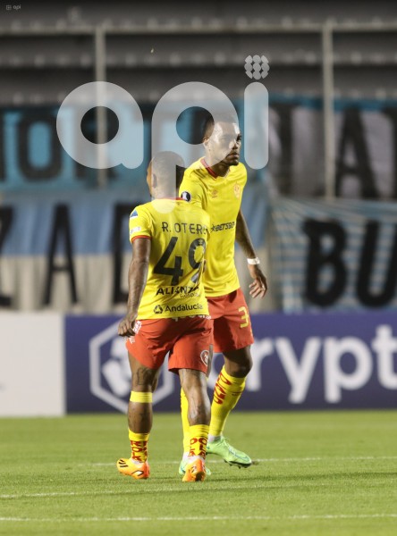 FBL-LIBERTADORES-AUCAS-RACING