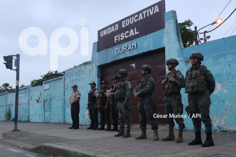 GYE-SEGURIDAD COLEGIOS
