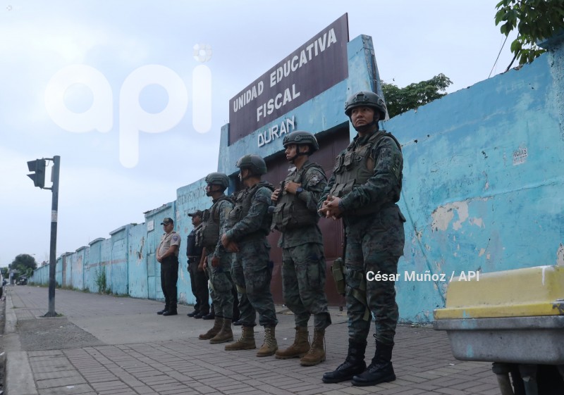 GYE-SEGURIDAD COLEGIOS