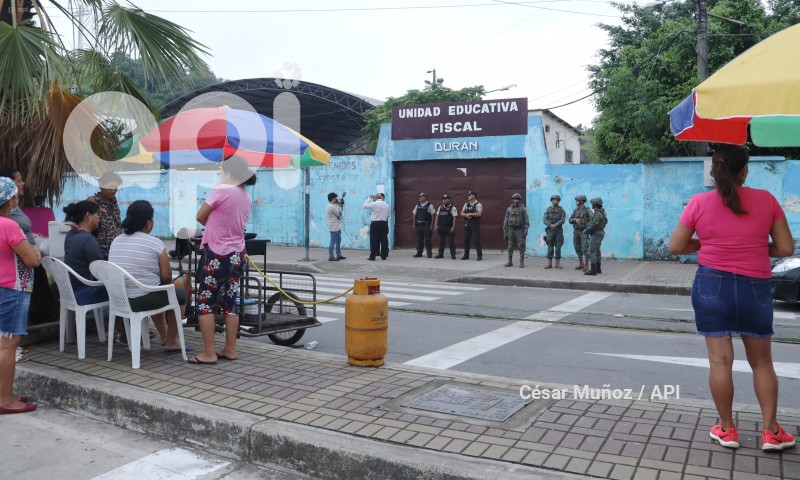 GYE-SEGURIDAD COLEGIOS