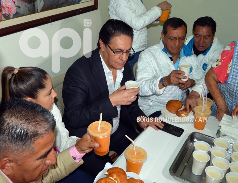 CUENCA-FERNANDO VILLAVICENCIO-CANDIDATO PRESIDENCIA