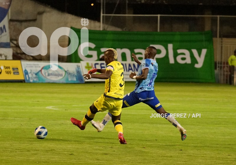 FBL-LIGA-PRO-BET593-SERIE-B-MACARA-VARGAS-TORRES-