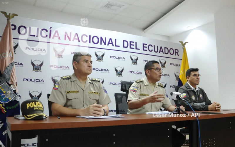 GYE-OPERATIVO FERIADO