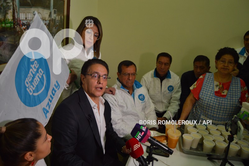 CUENCA-FERNANDO VILLAVICENCIO-CANDIDATO PRESIDENCIA