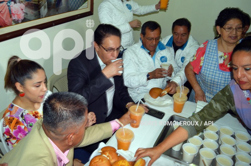 CUENCA-FERNANDO VILLAVICENCIO-CANDIDATO PRESIDENCIA